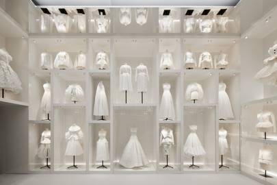 Vam Dior Exhibition 2024 atnitribes