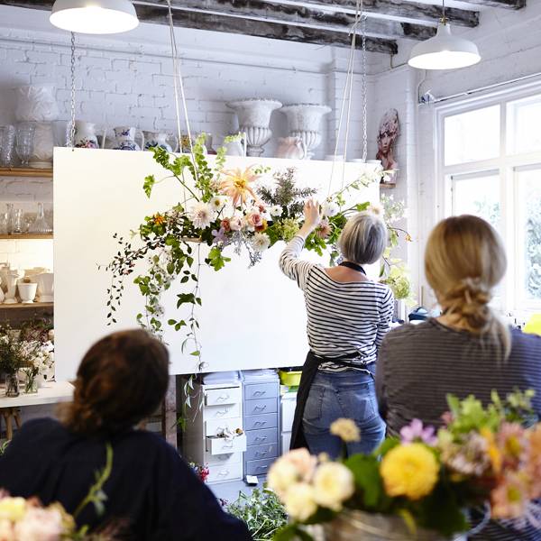Top 5 Flower Arranging Classes in London 2019 Tatler