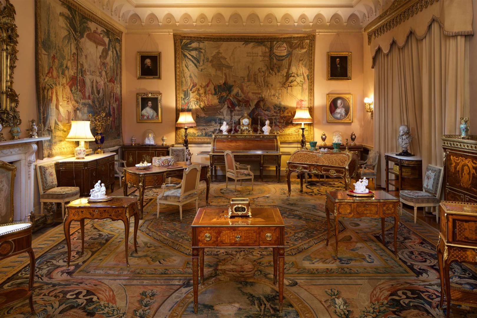 Inside Scotland’s Dalmeny House, family seat of the Hon. Delphi