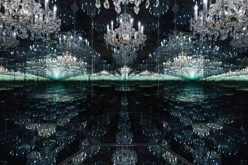 Why Yayoi Kusamas Infinity Mirror Rooms At The Tate Modern Is All Over Your Instagram Feed