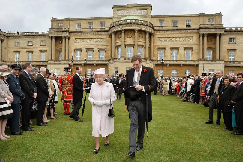 queen-back-to-royal-duties-lord-chamberlain-earl-peel-retirement