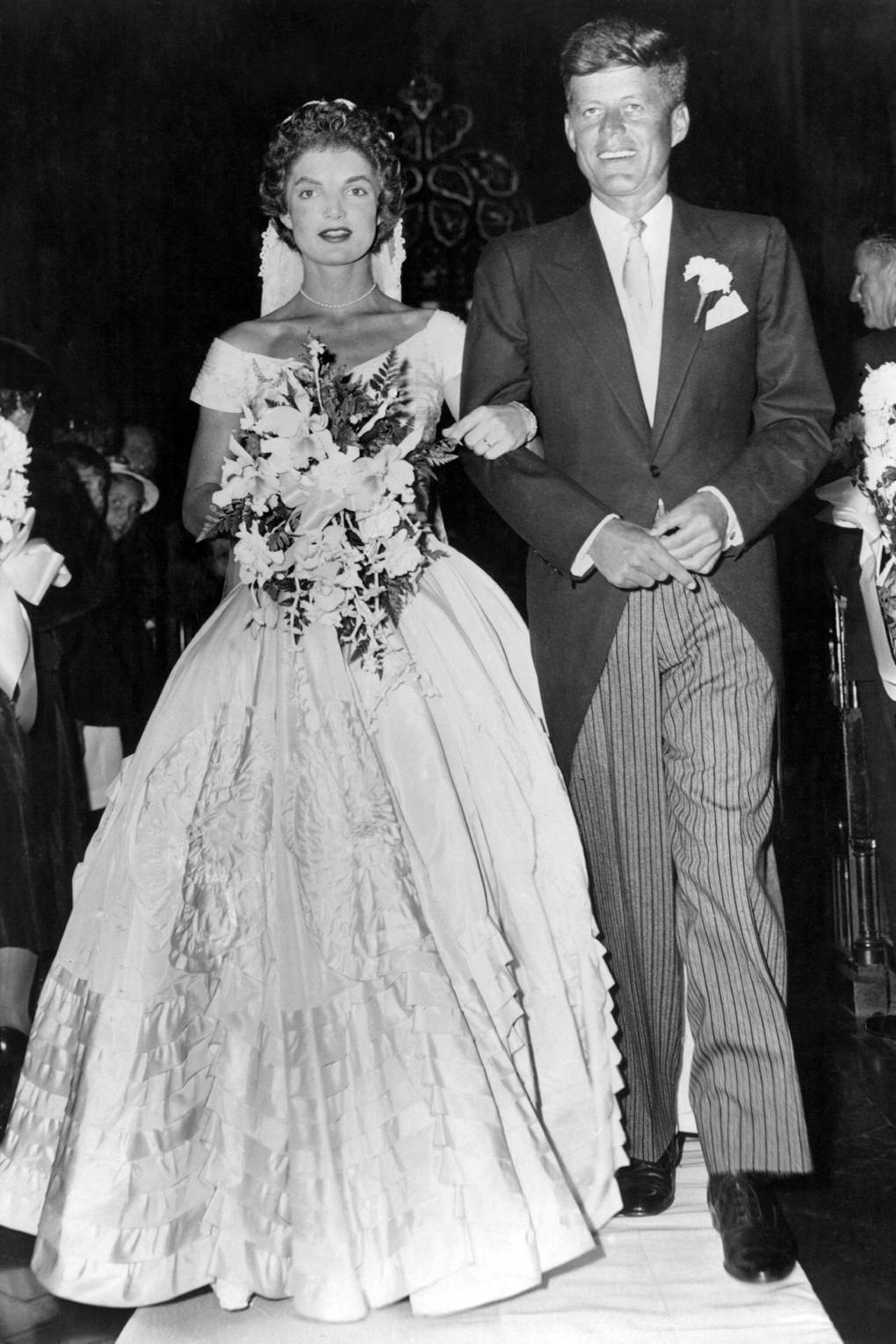 Jackie Kennedys Wedding Dress Ann Lowe Was The Genius Behind It Tatler 