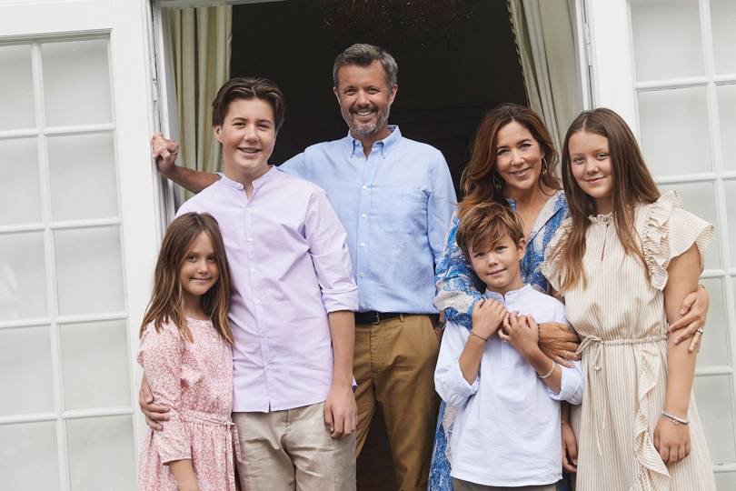 Crown Prince Frederik and Princess Mary of Denmark new family summer ...