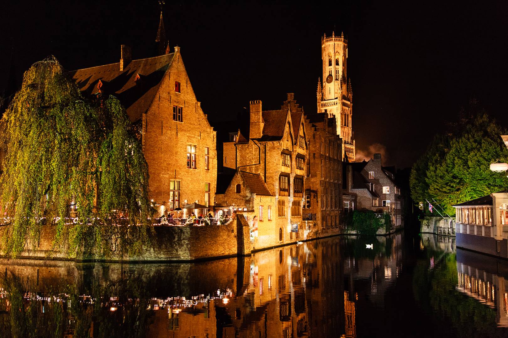 Bruges Christmas market: Tatler Guide to exploring Bruges at Christmas ...