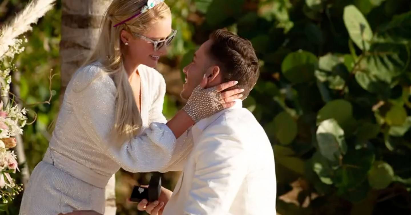 Socialite Paris Hilton Engaged To Boyfriend Carter Reum In Private ...