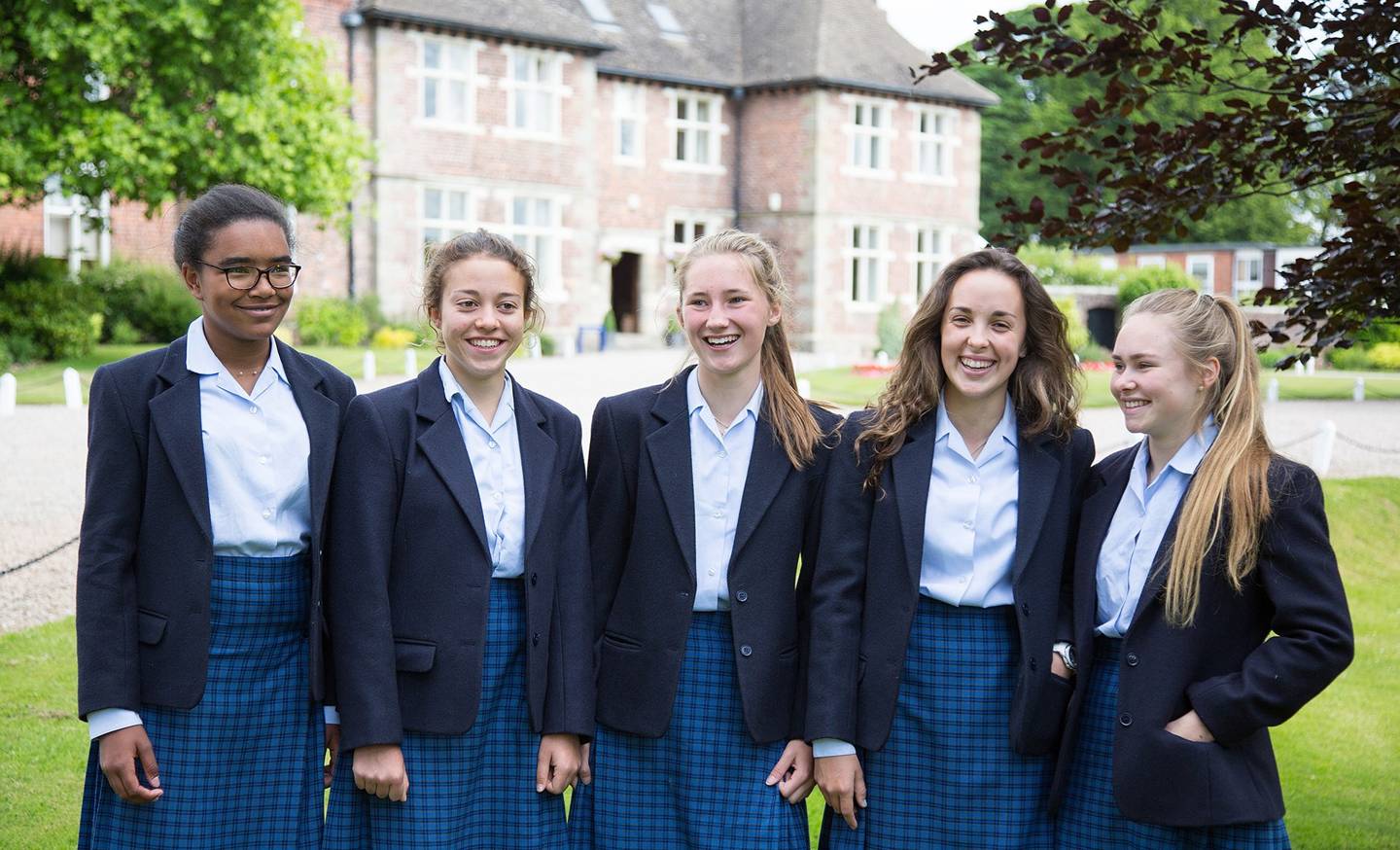 Moreton Hall Public School Fees, Results & Alumni - 2017 Tatler Schools ...