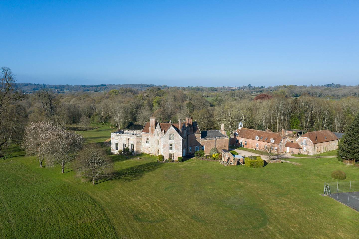 Historic New Forest Newhouse Estate Hits The Market for £18 Million