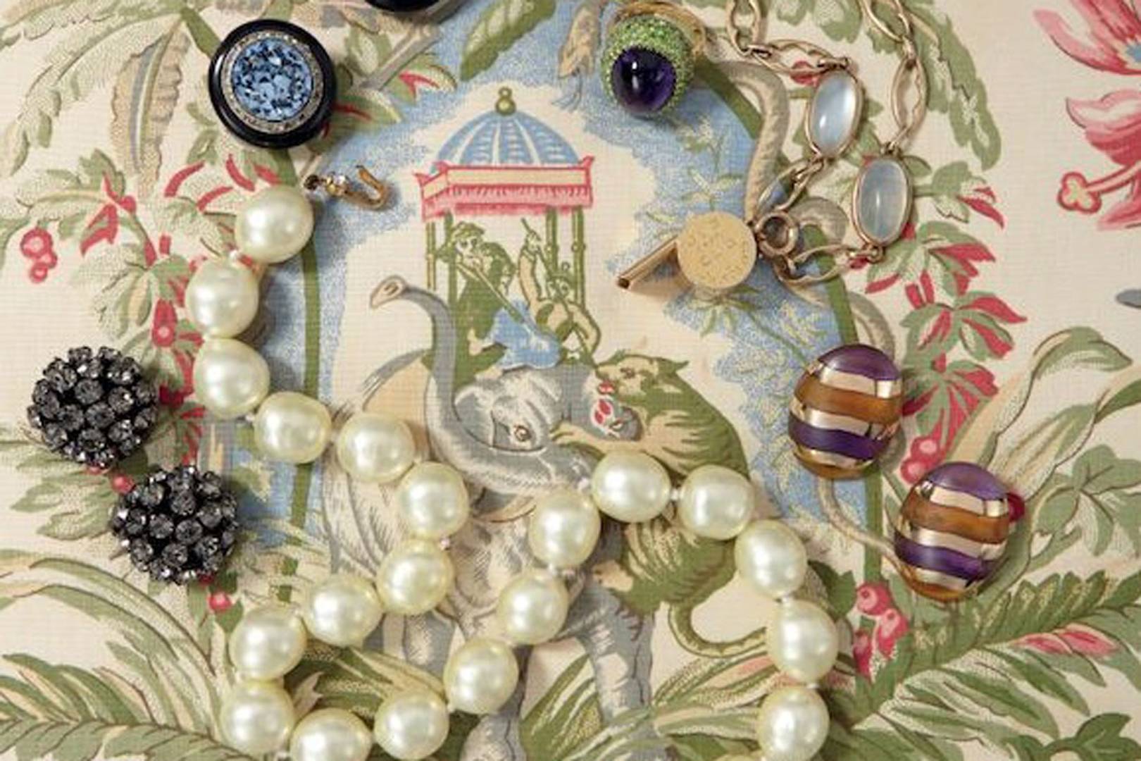 Lee Radziwill's personal collection of fine art, jewellery and books to