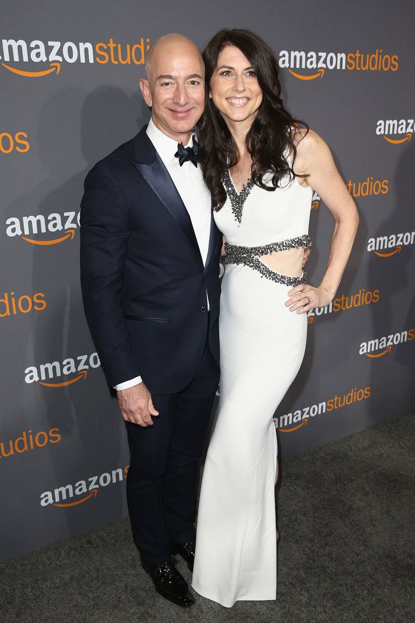 Who Is Mackenzie Bezos New Richest Woman In The World Jeff Bezos Divorce Tatler 2121