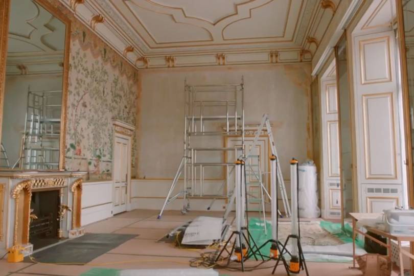 Inside Buckingham Palace S £369 Million Renovation Including Hand Stripping Antique Wallpaper