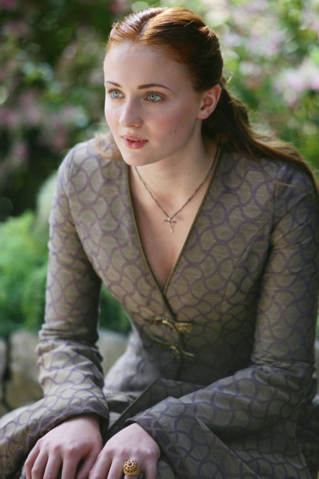 Sophie-Turner-Game-of-Thrones-Tatler-17mar14_rex_b.jpg