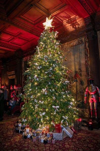 How Britain's finest stately homes do Christmas: Highclere Castle ...