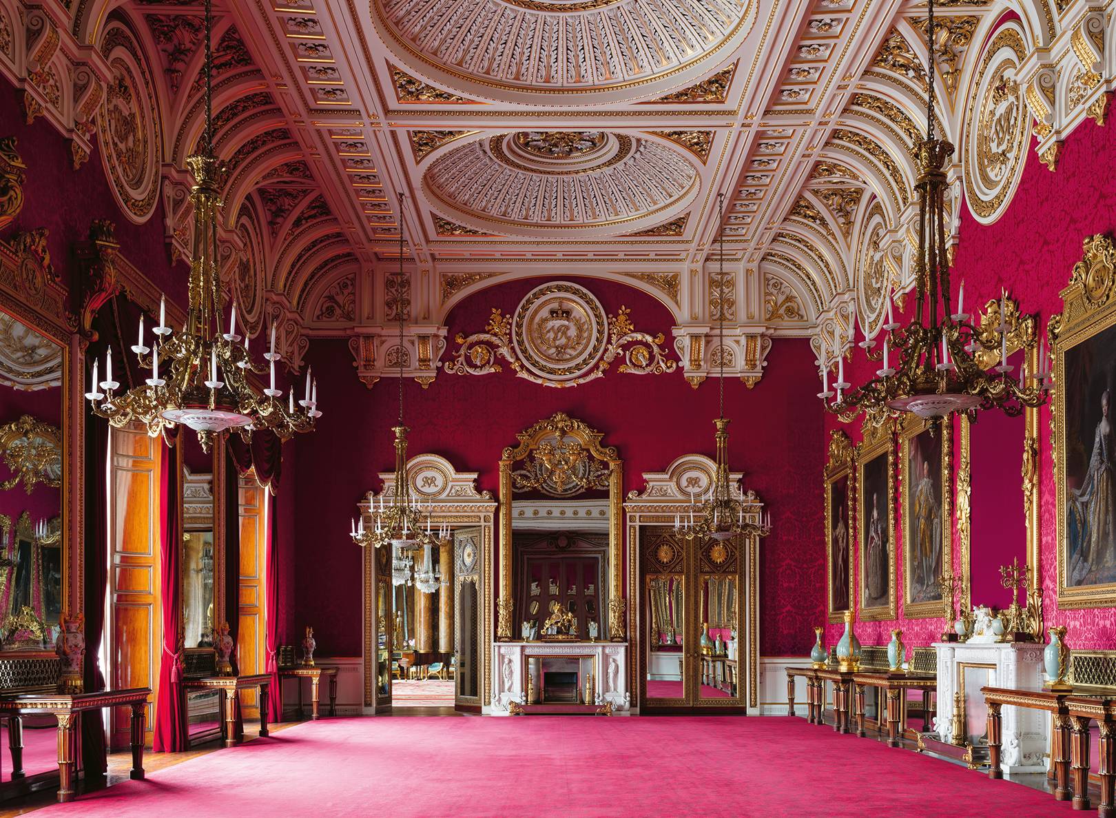 buckingham palace interior tour