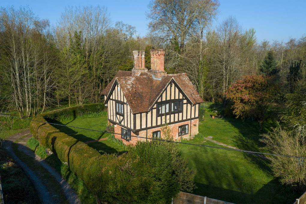 Historic New Forest Newhouse Estate Hits The Market for £18 Million