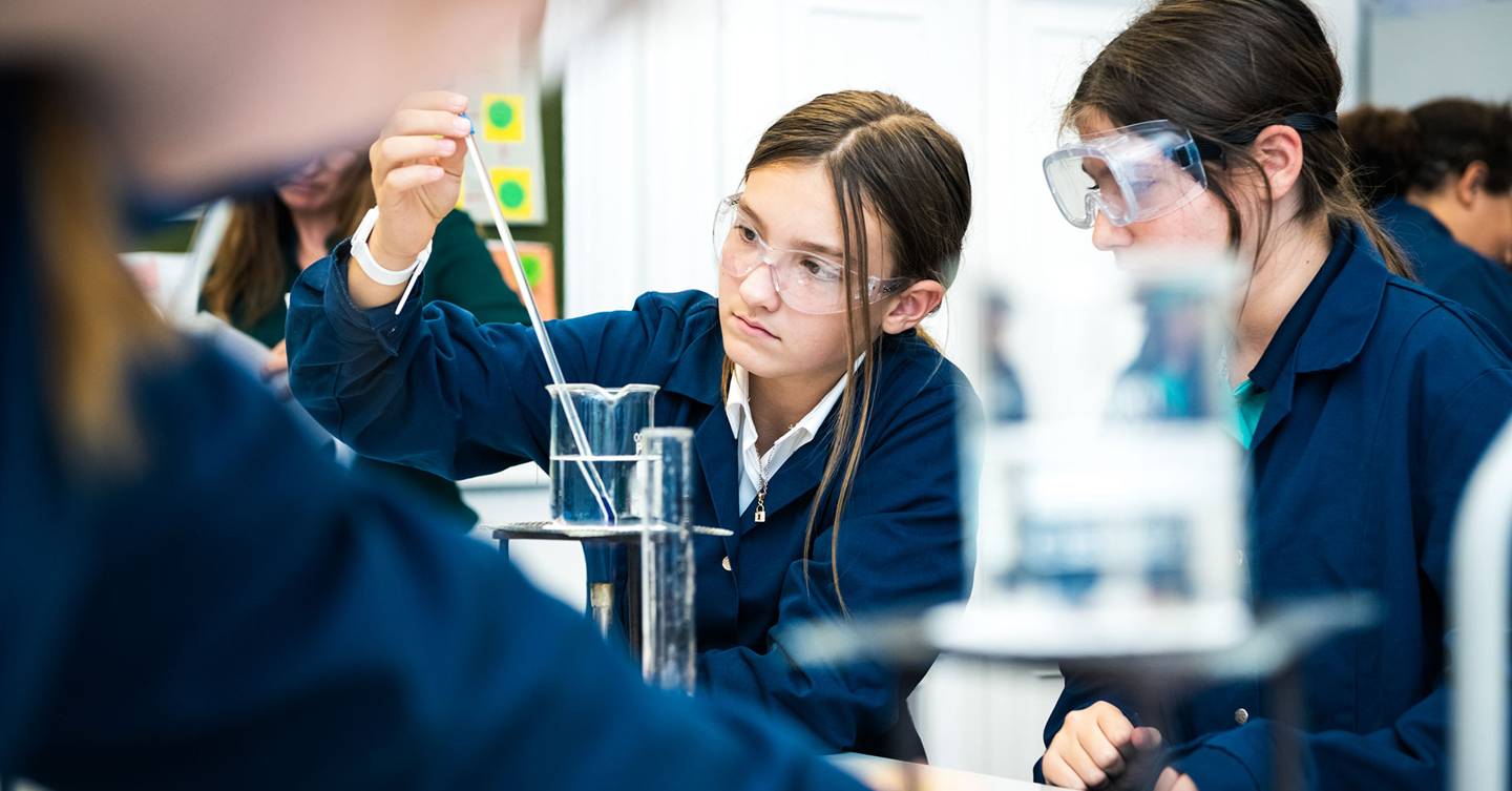 Queen s College Public School Fees Results 2021 Tatler Schools Guide 
