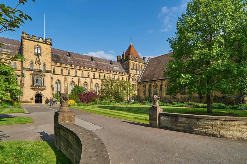 Tonbridge School Public School Fees & Results: 2021 Tatler Schools ...