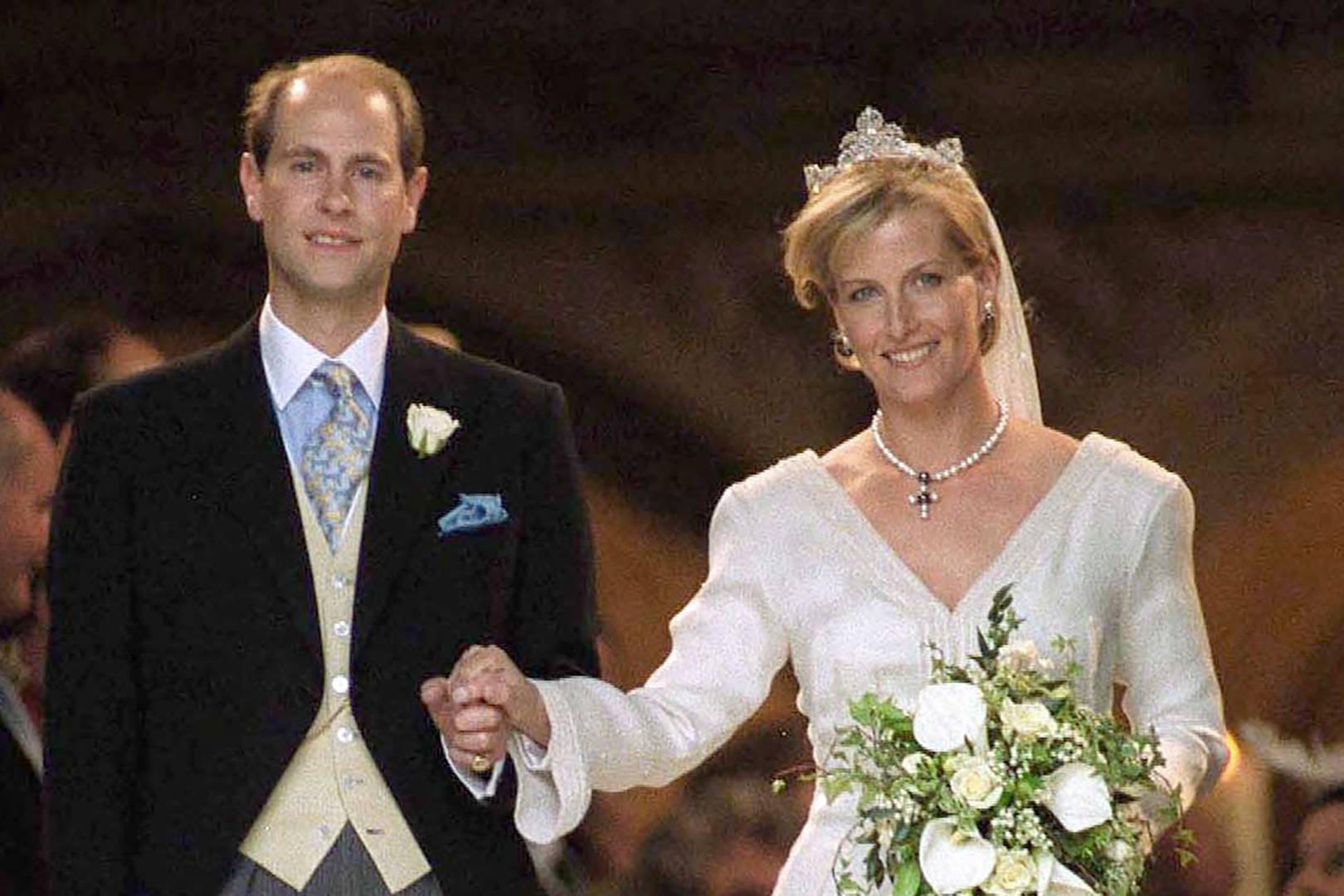 Prince Edward And The Countess Of Wessex S Wedding In Pictures 1999 Tatler