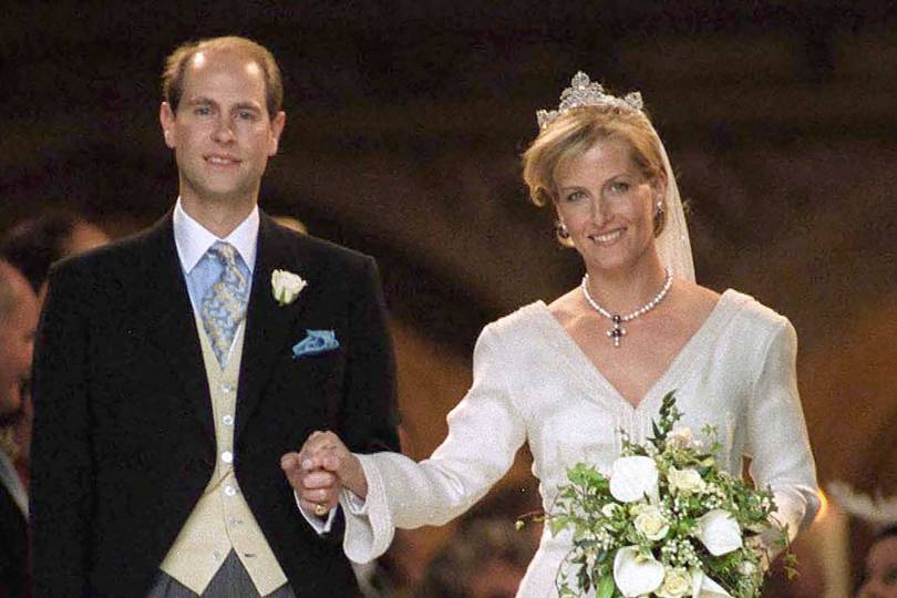 Prince Edward and the Countess of Wessex’s wedding in pictures – 1999 ...