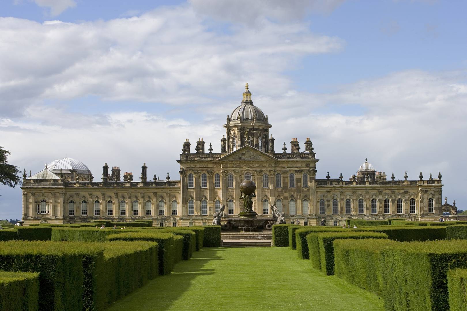 Castle Howard – A Look at Ellie Goulding and Caspar Jopling's Wedding ...