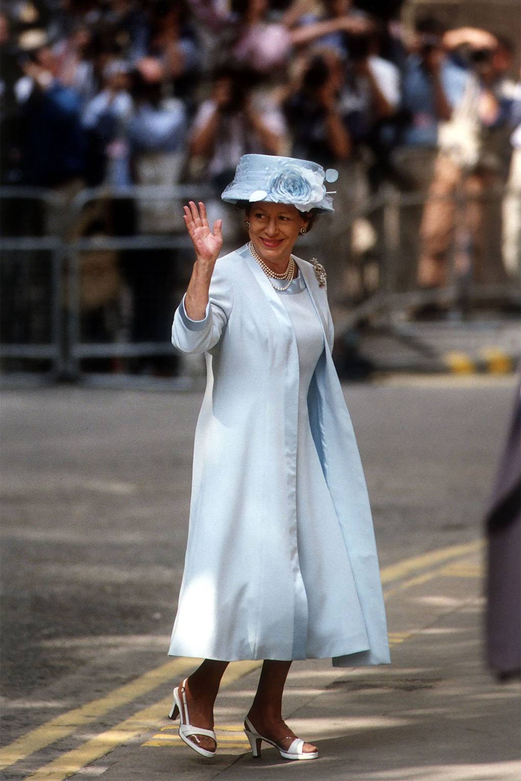 Lady Sarah Chatto and Daniel Chatto wedding details - the dress, the