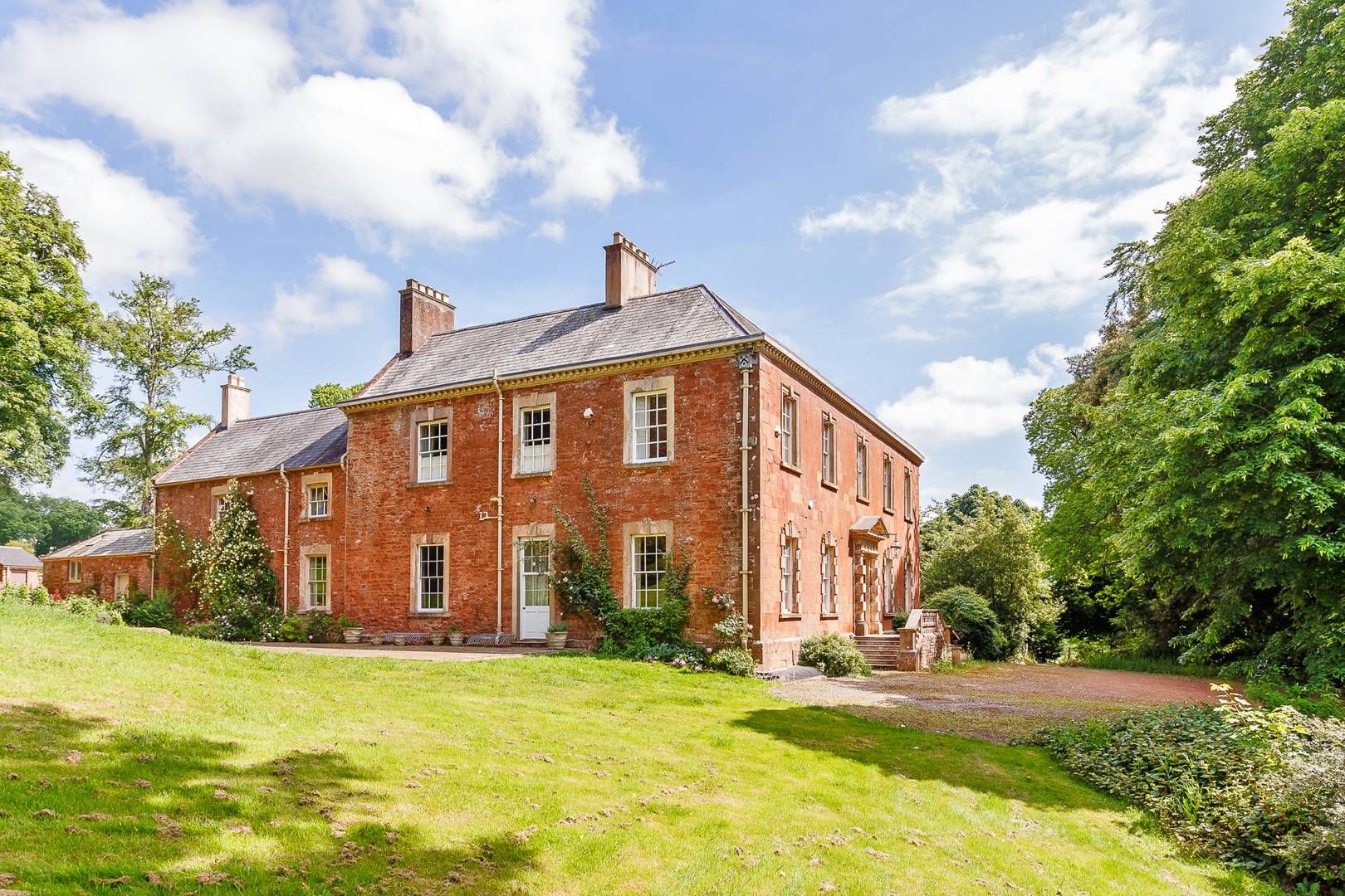 the-incredible-former-somerset-home-of-novelist-evelyn-waugh-is-up-for