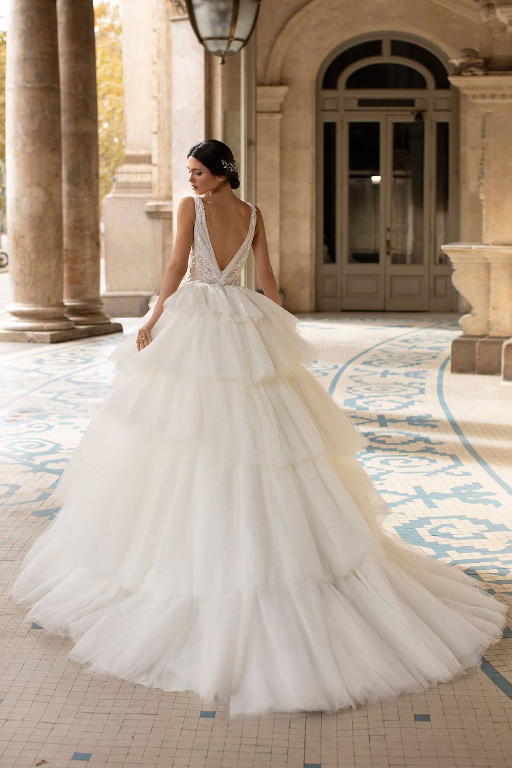 average cost of pronovias wedding dress