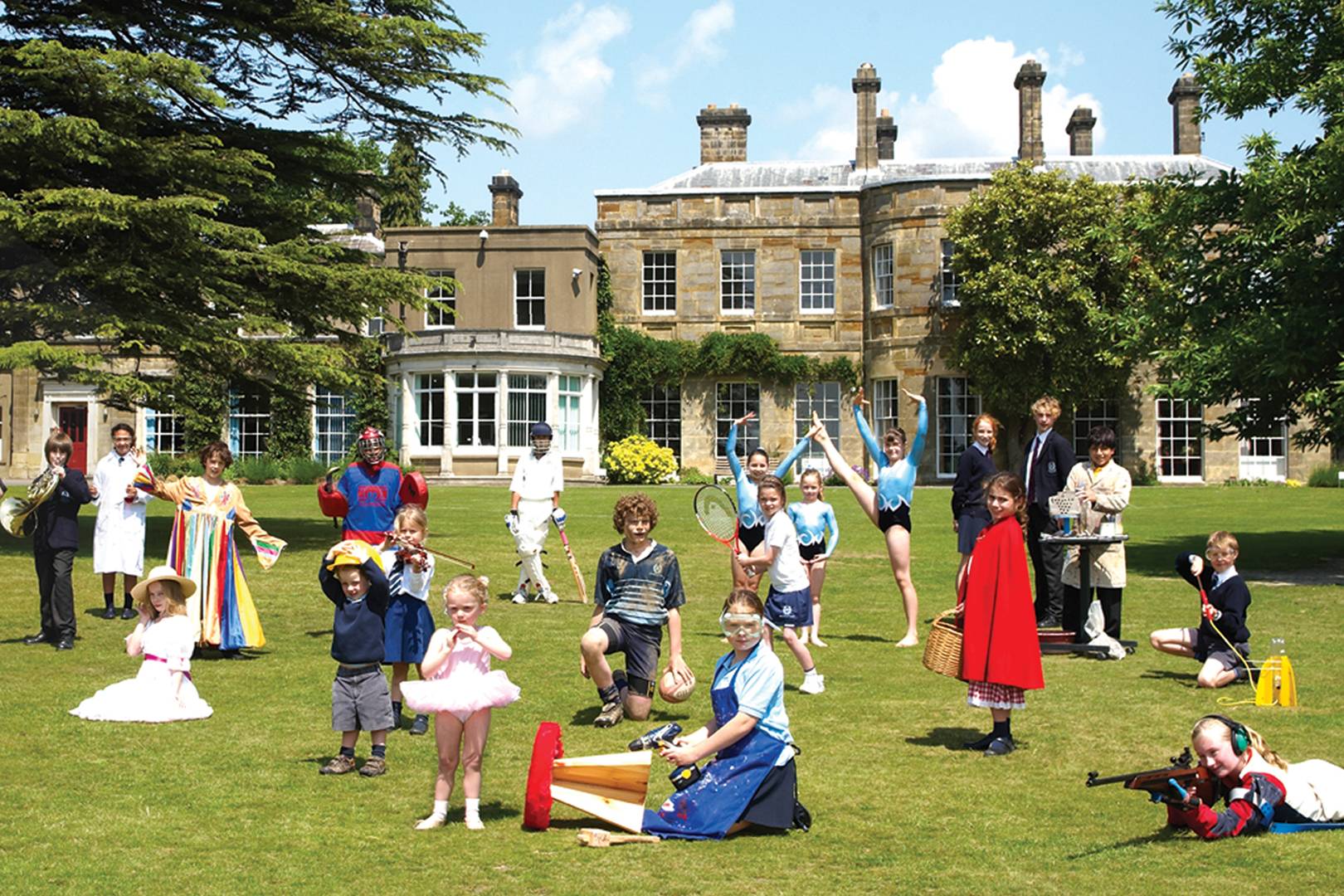 Schools o. Fairly House Лондон школа. Abingdon House School (Лондон). Blossom House School (Лондон). Школа Пансион Лондон Кингстон.