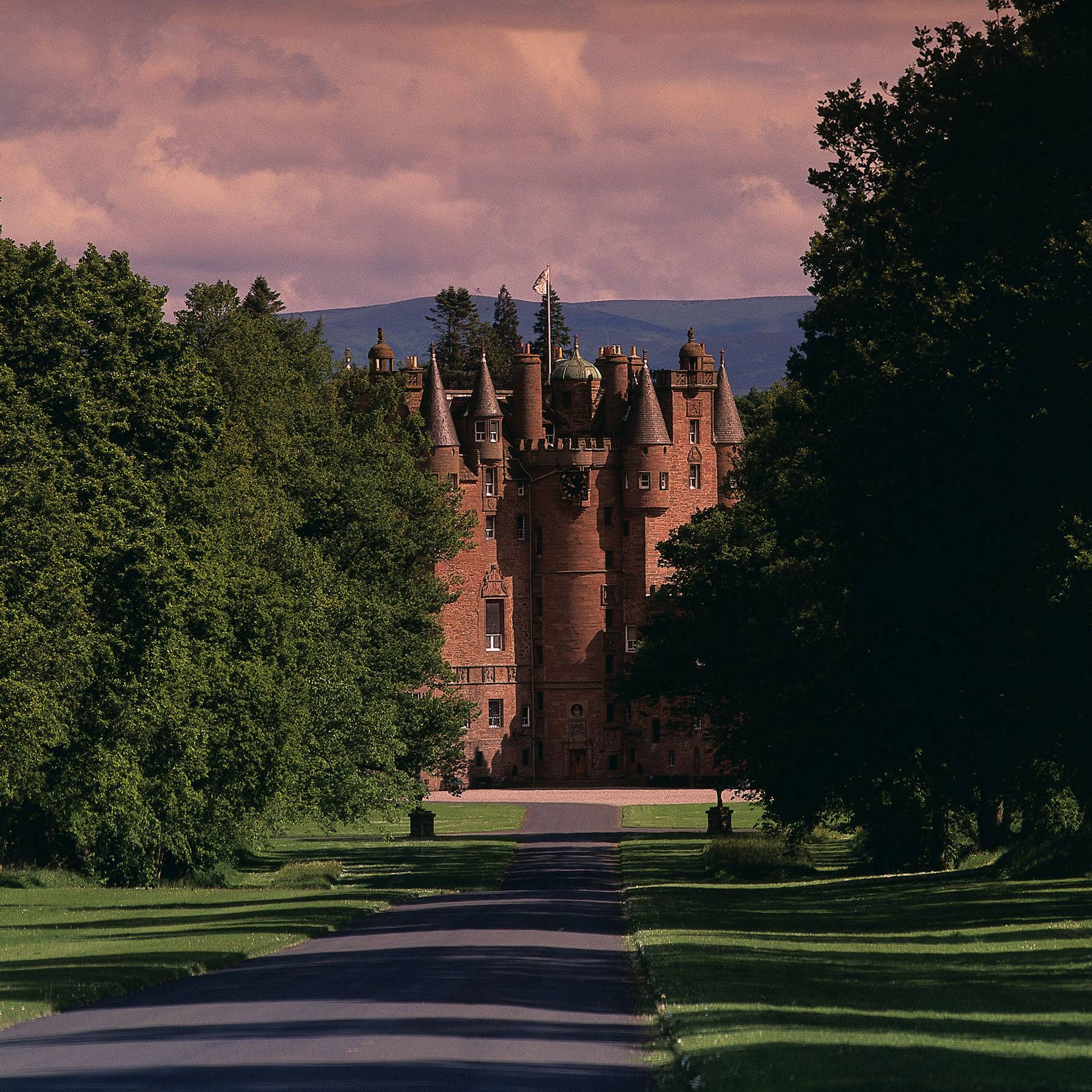 Glamis Castle Scotland Offers Virtual Tours For The First Time In Its History Tatler