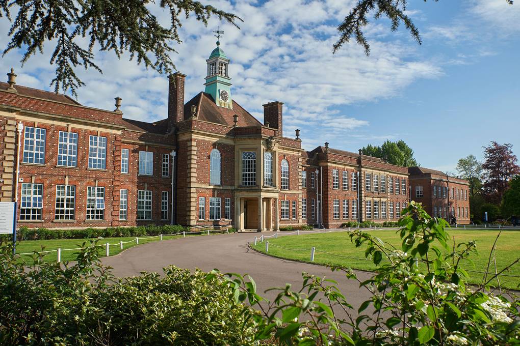 Headington School Public School Fees & Results: 2021 Tatler Schools ...