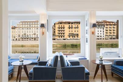 hotel lungarno florence lobby