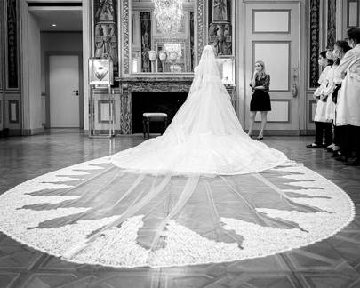 ¿Quién diseñó el vestido de novia de Lady Kitty Spencer ...